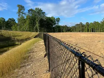Fence installed by Alabama Fence & Rail in Central Alabama