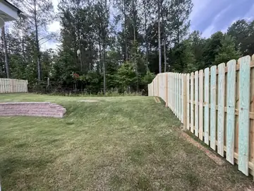 Fence installed by Alabama Fence & Rail in Central Alabama