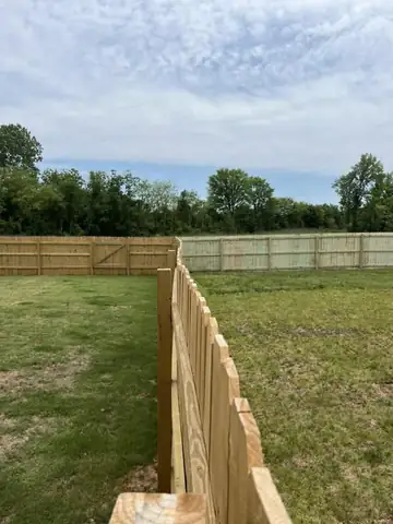 Fence installed by Alabama Fence & Rail in Central Alabama