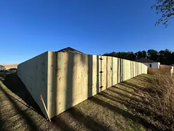 Fence installed by Alabama Fence & Rail in Central Alabama