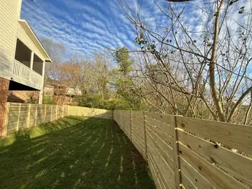 Fence installed by Alabama Fence & Rail in Central Alabama