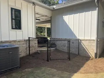 Fence installed by Alabama Fence & Rail in Central Alabama