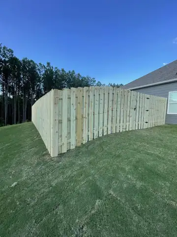 Fence installed by Alabama Fence & Rail in Central Alabama
